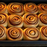 Vers uit de oven: zo maak ik zachte appel-kaneelrolletjes met botercrème die altijd lukken