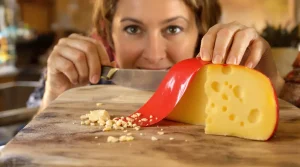 Kaas met korst: dit kun je veilig opeten – en deze korsten laat je beter liggen